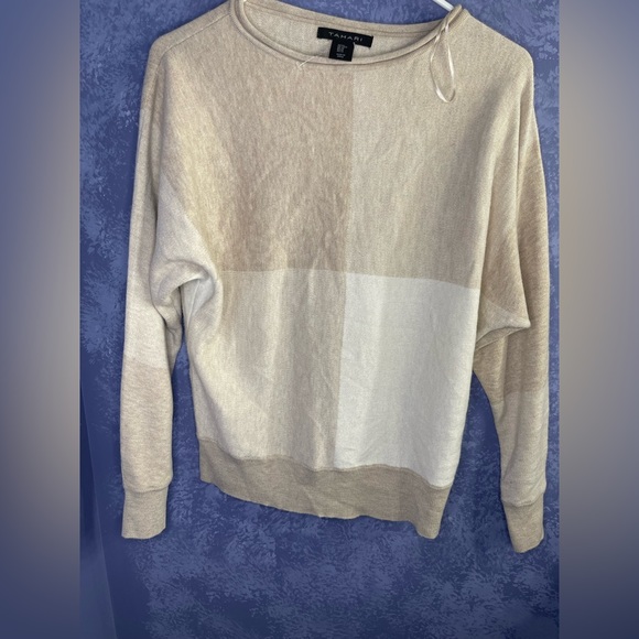 Sweater - Picture 1 of 1